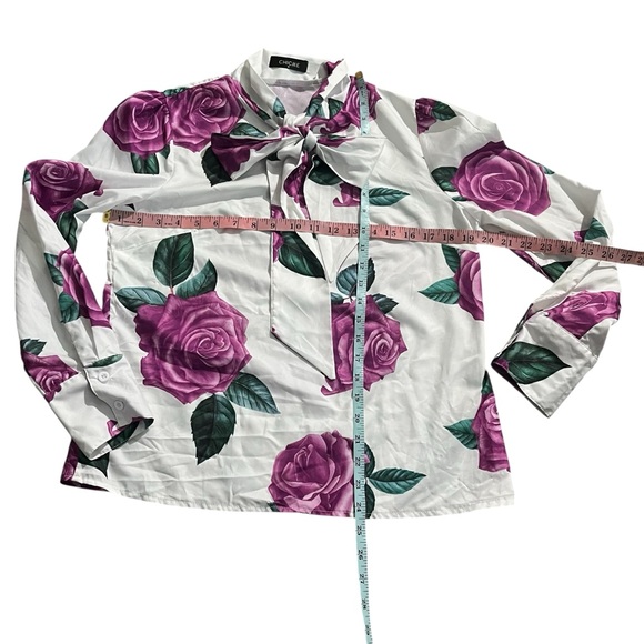 Chime Floral Print Tie-neck Blouse Large Purple Roses on a White Background Sz M - Picture 4 of 9